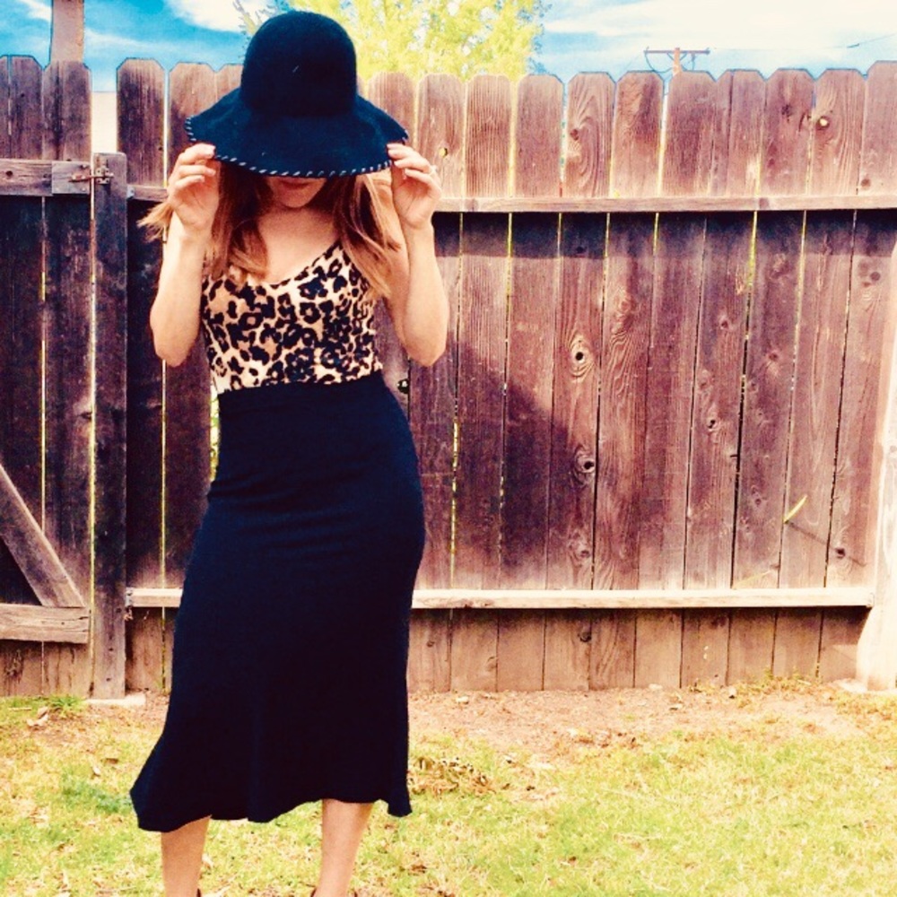 Zara Fit & Flare MIDI Skirt